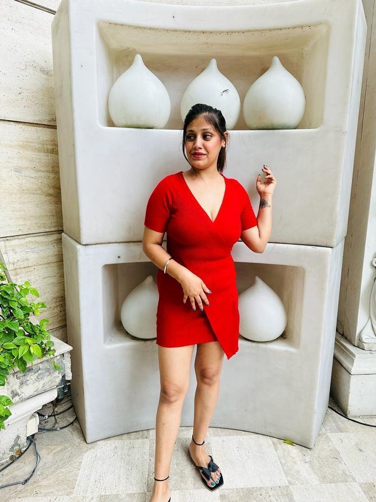 Ghaziabad call girl